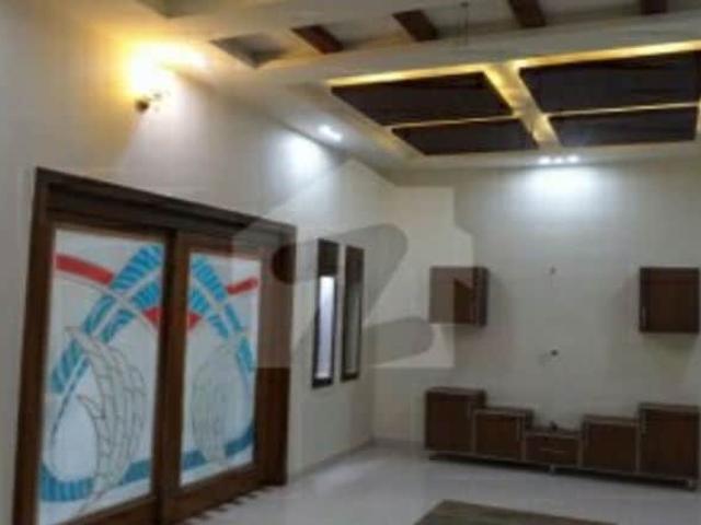 Ramesh Nagar, West Delhi 3.5 Bedroom 189 Sq. Yd. Builder Floor in Ramesh Nagar Delhi Listing ID: #10193