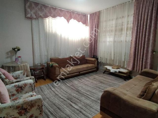 Rami Cuma Mah.konut Olarak Kullanılan 4+1 Dükkan Tapulu