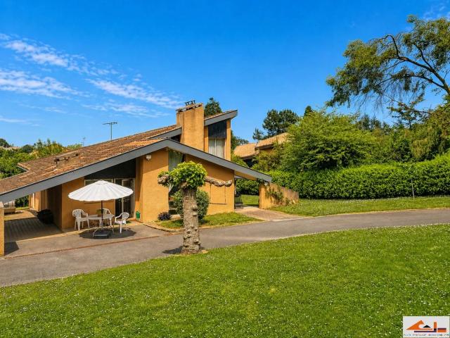 Ramonville Coteaux – Villa d’architecte T7 – 163 m² – Cadre verd