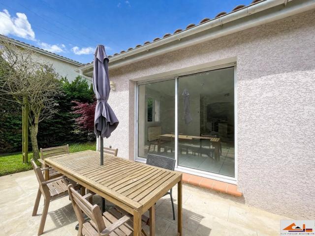 RAMONVILLE SAINT AGNE VILLA T4 PROX CANAL