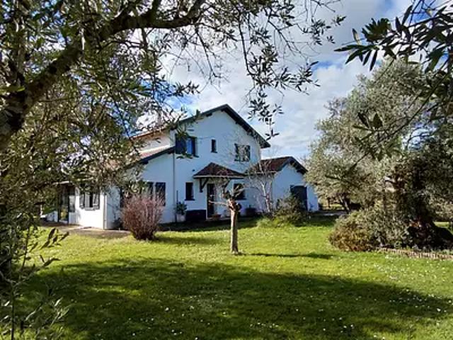 Ramous 64270 Achat / Vente maison 5 pièces t5 au dernier étage