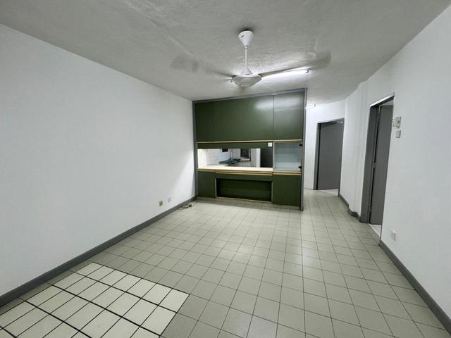 Rampai Court