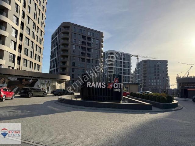 Rams Cıty Haliç'te Tek Yetkili 3. Kat Kiralık 1+1 Daire