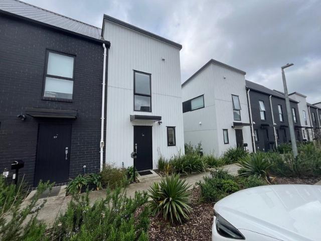 ranui, 2 bedrooms