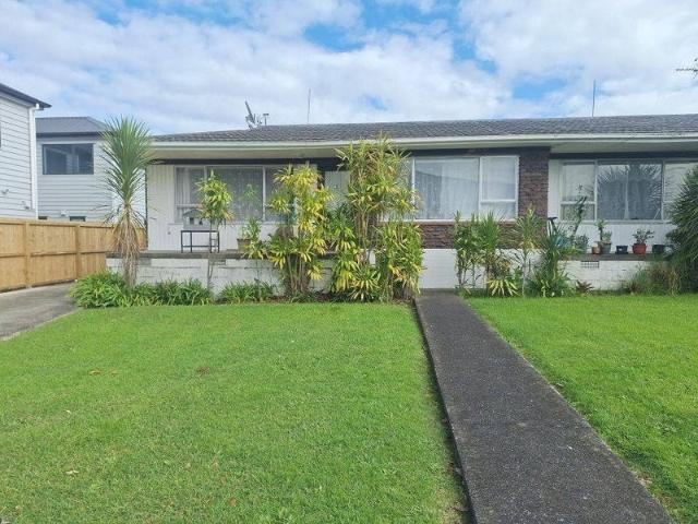 ranui, 2 bedrooms