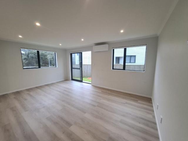 ranui, 2 bedrooms