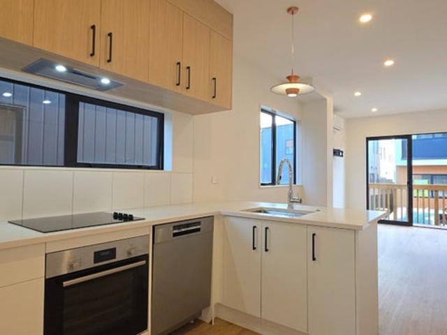 ranui, 3 bedrooms