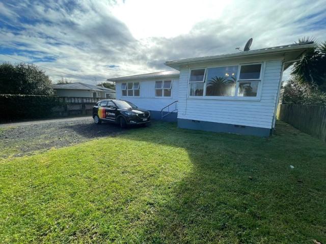 ranui, 3 bedrooms