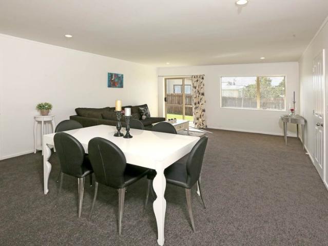 ranui, 3 bedrooms