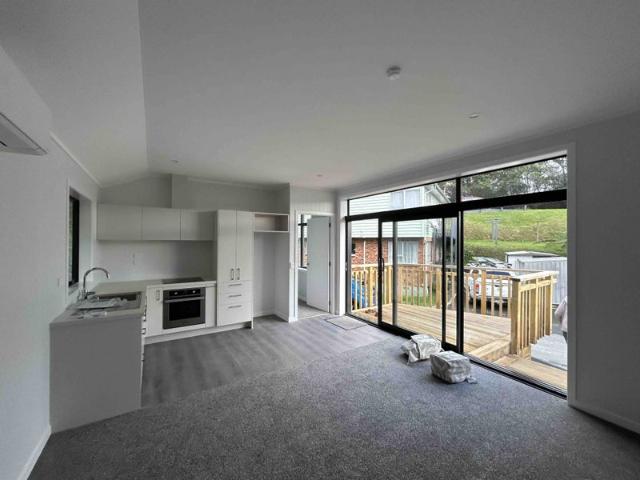 ranui heights, 2 bedrooms