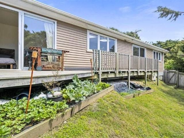 ranui heights, 4 bedrooms