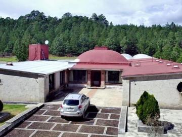 Rancho con 12 recámaras y 25000 m² en venta en Omitlán de Juárez
