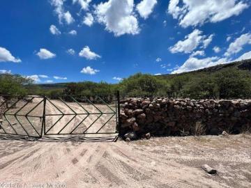 Rancho en Venta de 950 Ha | Uso Agroindustrial, Presas, Bordos y Yacimiento de Fosforita DG