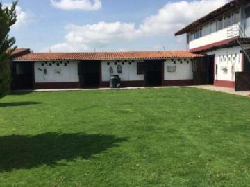 Rancho equino en Metepec con 2525m2 y múltiples caballerizas