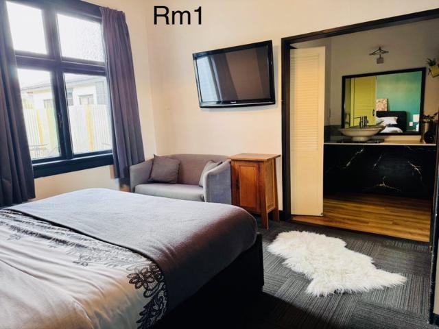 ranfurly, 5 bedrooms