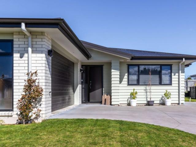 rangatira park, 3 bedrooms