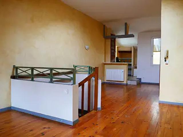 Rabastens 81800 Achat / Vente appartement 3 pièces t3 au dernier étage