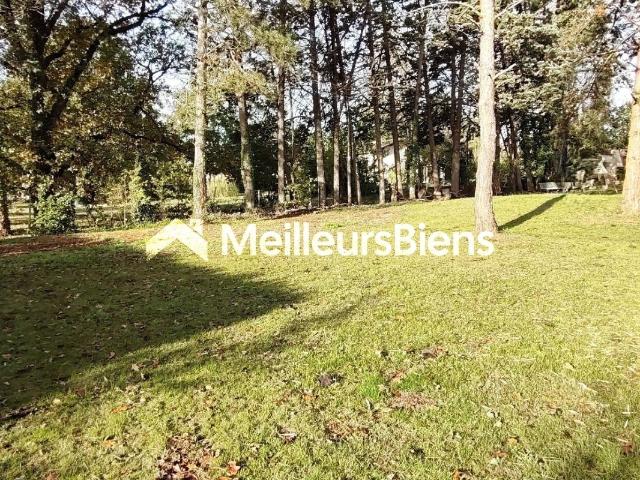 Rabastens: beau terrain de 1100m2 constructible