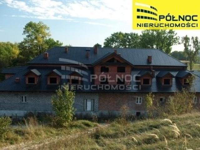 Rabsztyn, 2 000 m2