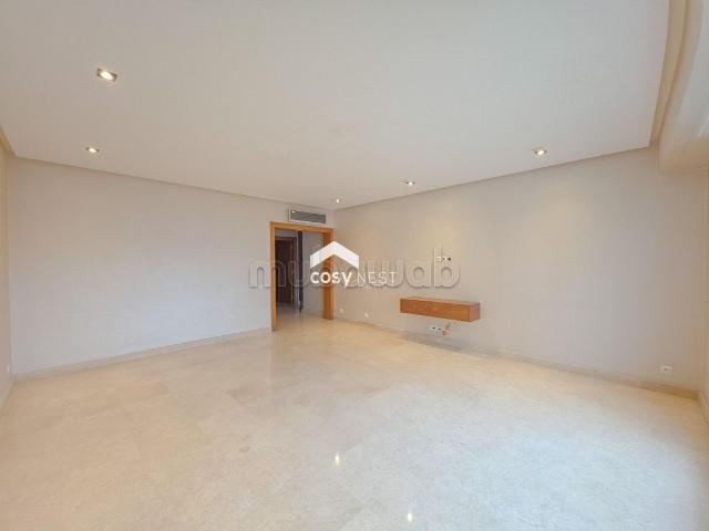 Racine Joli appartement 3 chambres vide