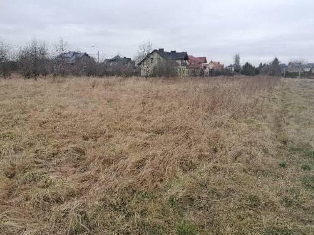 Radzymin, 899 m2