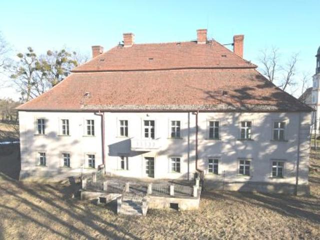 Radłów, 1200 m² Dom