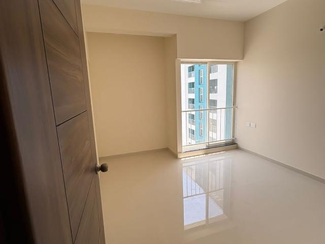 Radha Housing Society 2 Bedroom 800 Sq. Ft. Apartment in Aundh Pune Listing ID: #9907