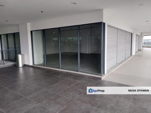 Radia Retail, Seksyen U8