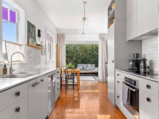 Radiating Character & Style in New Lynn