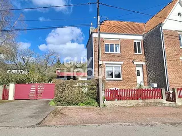Radinghem 62310 Achat / Vente maison 8 pièces t8 cave parking