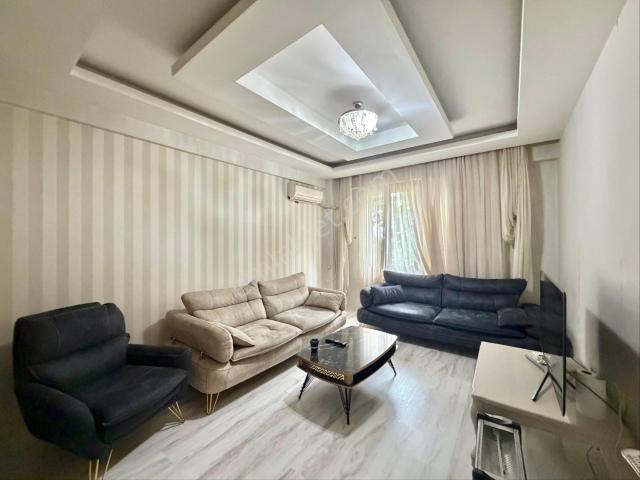 Radisson Otel Civarı Geniş 2+1 Satılık Daire!