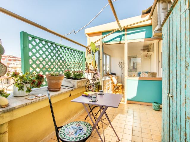 Raffaello Monteverde Bright terrace Cribmed