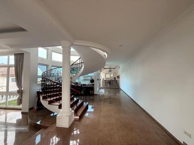 Raffles Park D11, Detached
