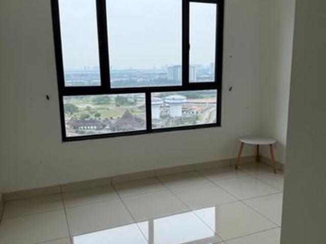 Raffles Suite Bandar Uda Utama apartment