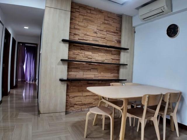 Rafflesia Condominium D20, Condominium