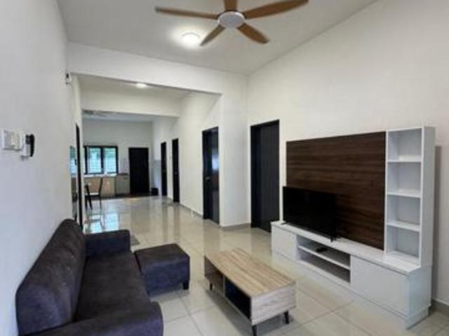 Rafflesia Residence Townhouse Corner Ground Floor Unit For Rent