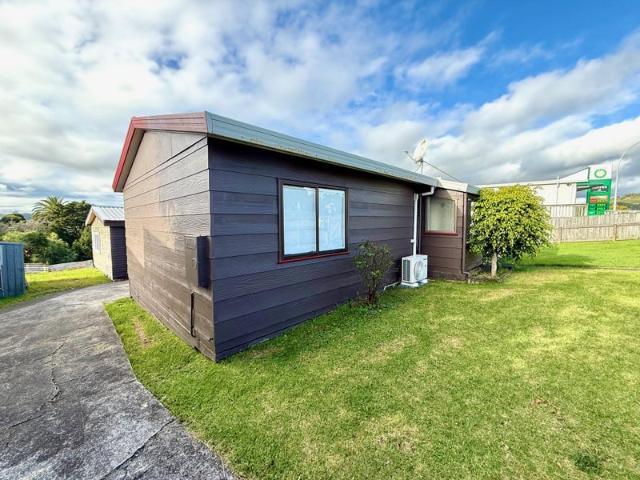 raglan, 2 bedrooms