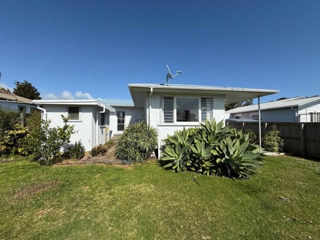 raglan, 2 bedrooms