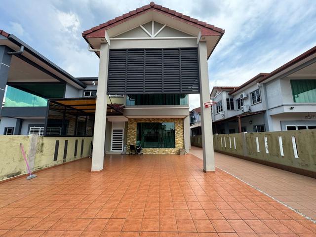 Rahang bukit Emas near sri binjai layang layang 2 sty semi d renovated