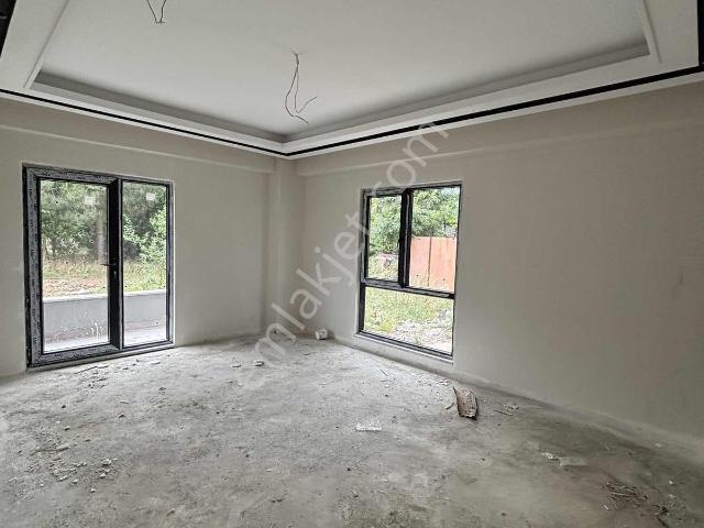 Rahmiye 2+1 Yüksek Giriş Daire Kısa Sürede Teslim
