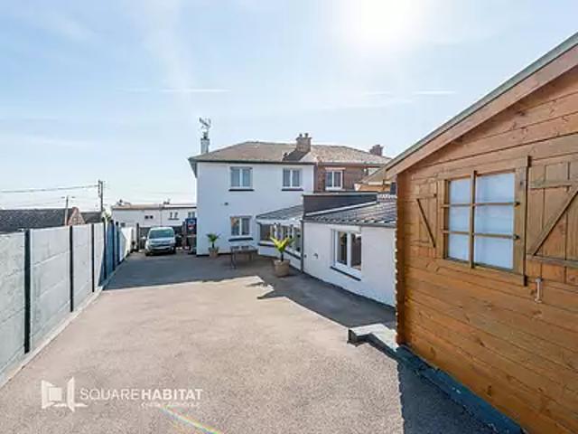 Raillencourt Sainte Olle 59554 Achat / Vente maison 6 pièces t6 au dernier étage terrasse