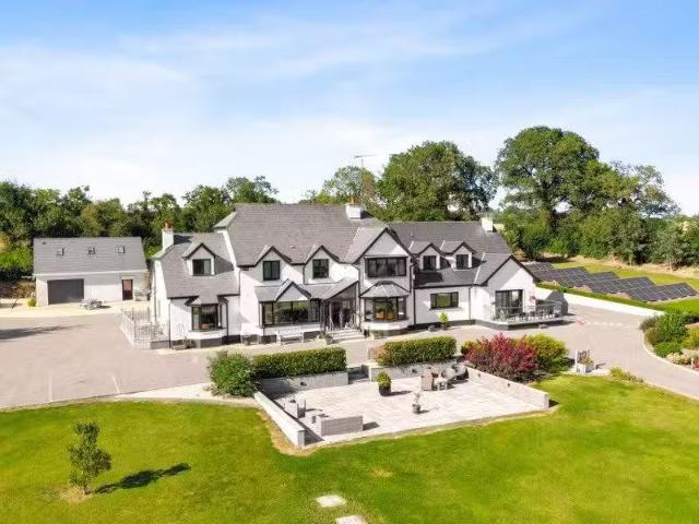 Railway House, Arklow Road, Gorey, Wexford, Y25 E6H3