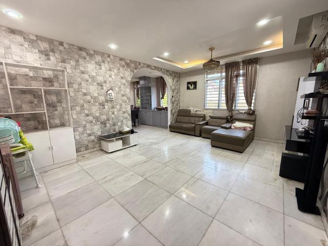 Raja Uda 2 storey terrace near Lucky Park
