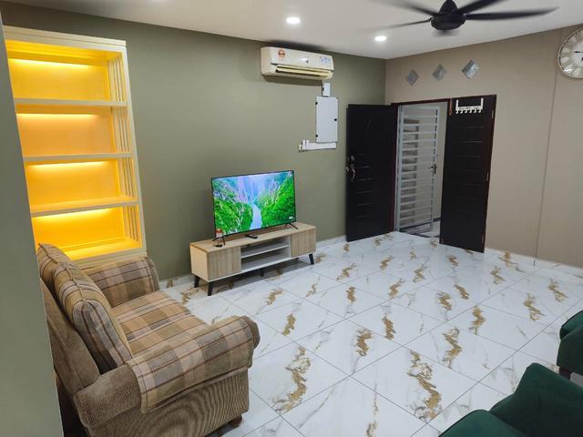 Raja Uda 2StoreyTerrace For rent