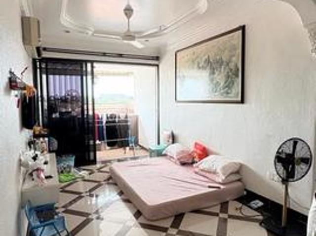 Raja Uda Apartment Taman Pandan Renovated 1 Car Park Block B