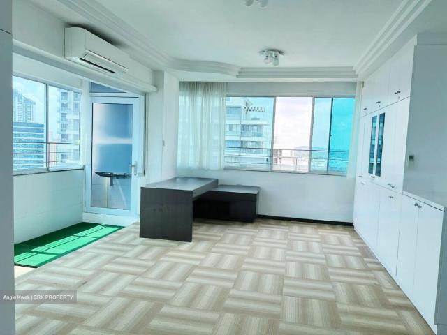 Rajah Tower D12, Apartment