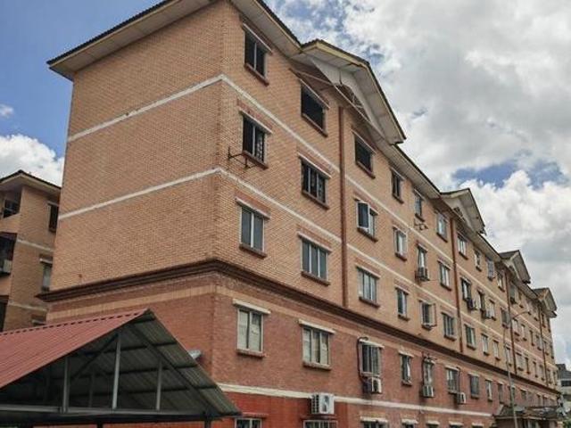 Rajawali apartment block kenari