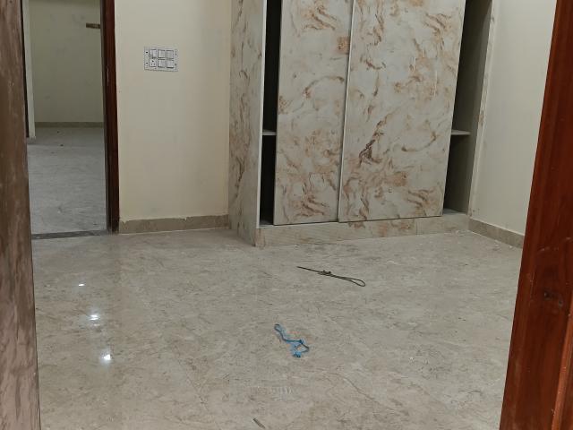 Rajendra Nagar Sector 2, Rajendra Nagar 3 Bedroom 130 Sq. Yd. Builder Floor in Rajendra Nagar Sector 2 Ghaziabad Listing ID: #10415