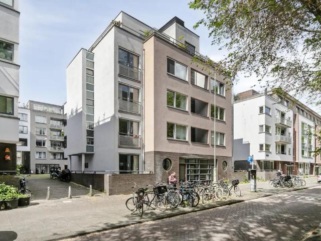 Rapenburgerstraat 212