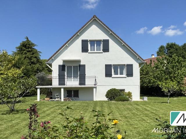 Rare Magnifique Grande Maison individuelle jardin garage